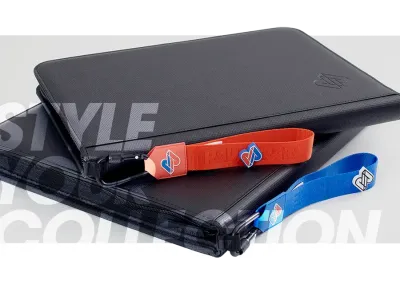 ZipBinder 360 Card Binder für Trading Cards mit Zipper von Raw2Rare Long